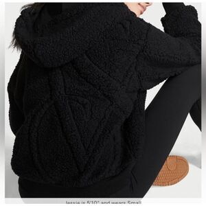 Nwt victorias secret VS plush half zip fleece sweatshirt